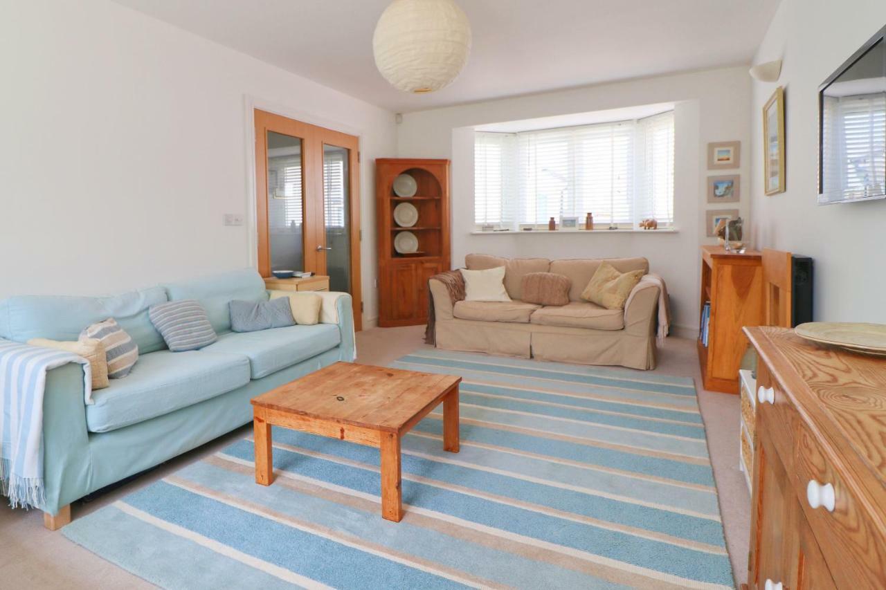 Modern Holiday Home Central St Merryn Exterior photo
